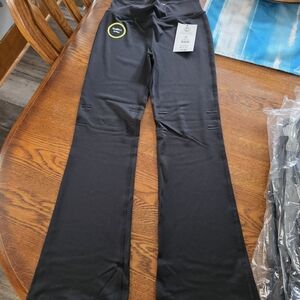 5 PAIRS ALL NEW WITH TAGS!!!Athletic Works Black Kids Leggings